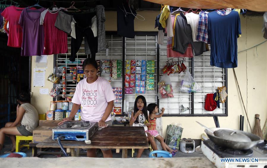 PHILIPPINES-ALBAY-VOLCANO-EVACUATION CENTRE