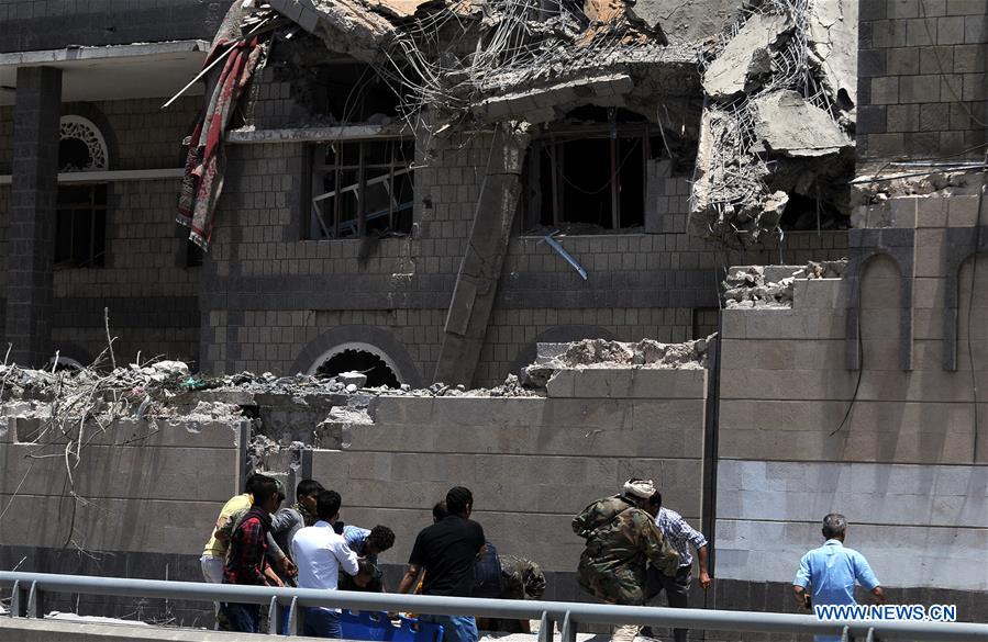 YEMEN-SANAA-AIRSTRIKE-PRESIDENTIAL OFFICE