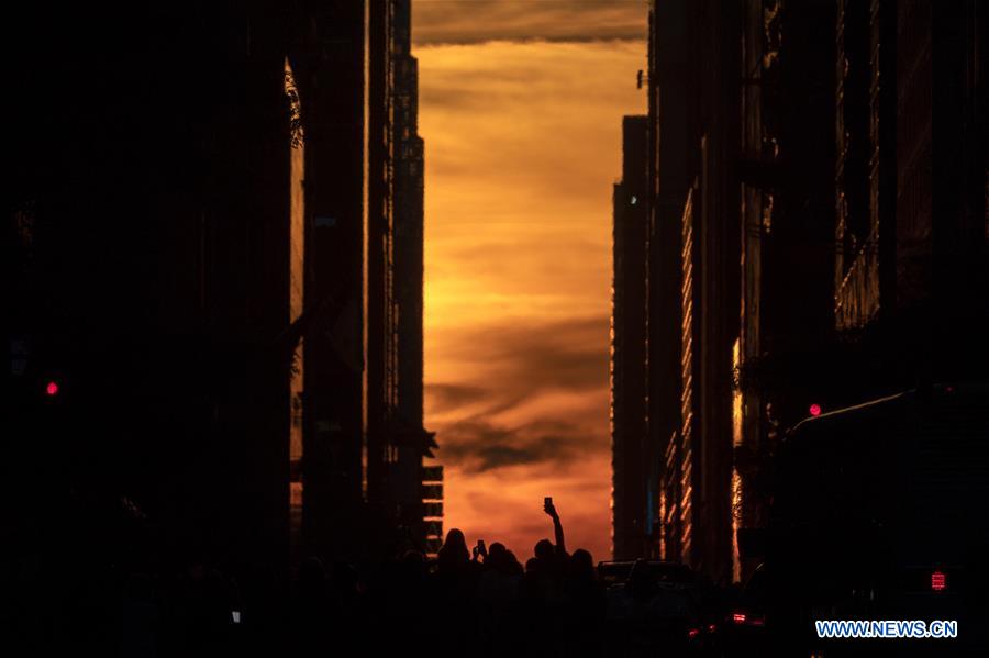 U.S.-NEW YORK-MANHATTANHENGE