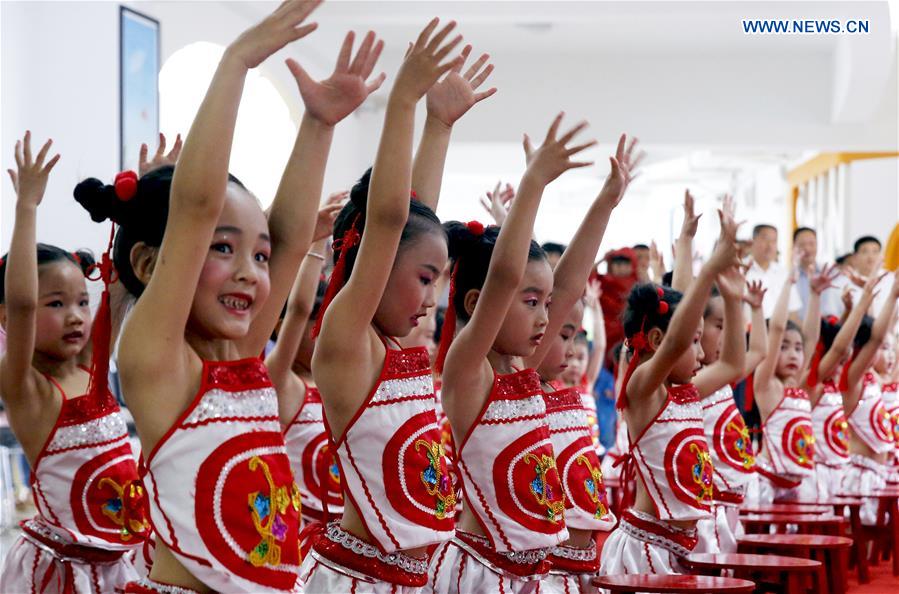 #CHINA-CELEBRATIONS-INTERNATIONAL CHILDREN'S DAY (CN)