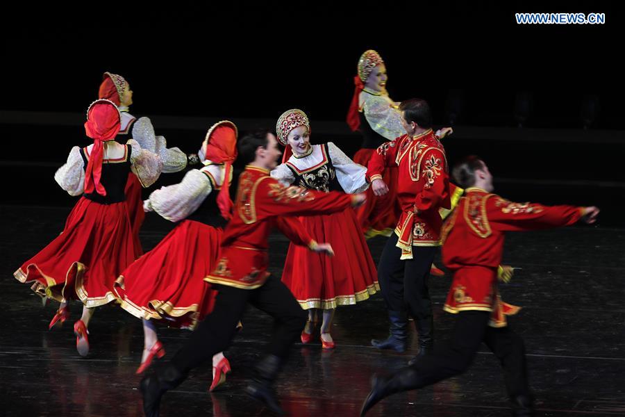 CHINA-BEIJING-SCO ART FESTIVAL-FOLK DANCE-SHOW (CN)