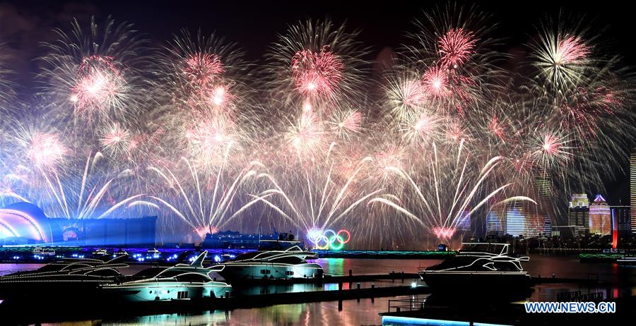 (SCO SUMMIT) CHINA-QINGDAO-SCO-LIGHTS-FIREWORKS-SHOW (CN)