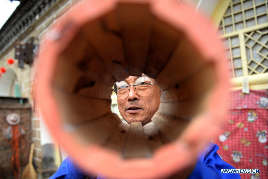 CHINA-SHAANXI-ANSAI WAIST DRUM MAKER (CN)