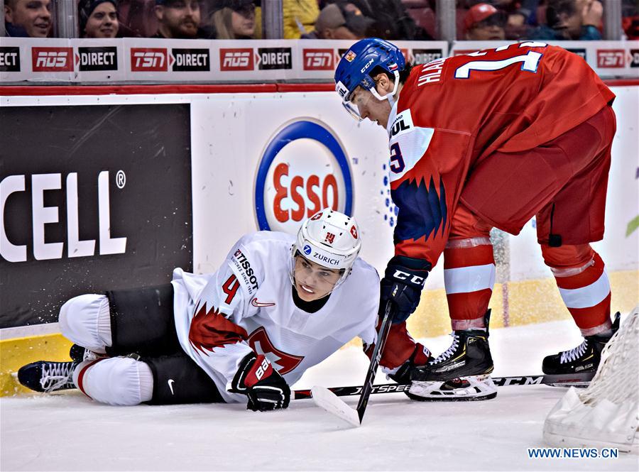 (SP)CANADA-VANCOUVER-INTERNATIONAL-ICE HOCKEY-IIHF WORLD JUNIOR CHAMPIONSHIP-CZECH REPUBLIC VS SWITZERLAND