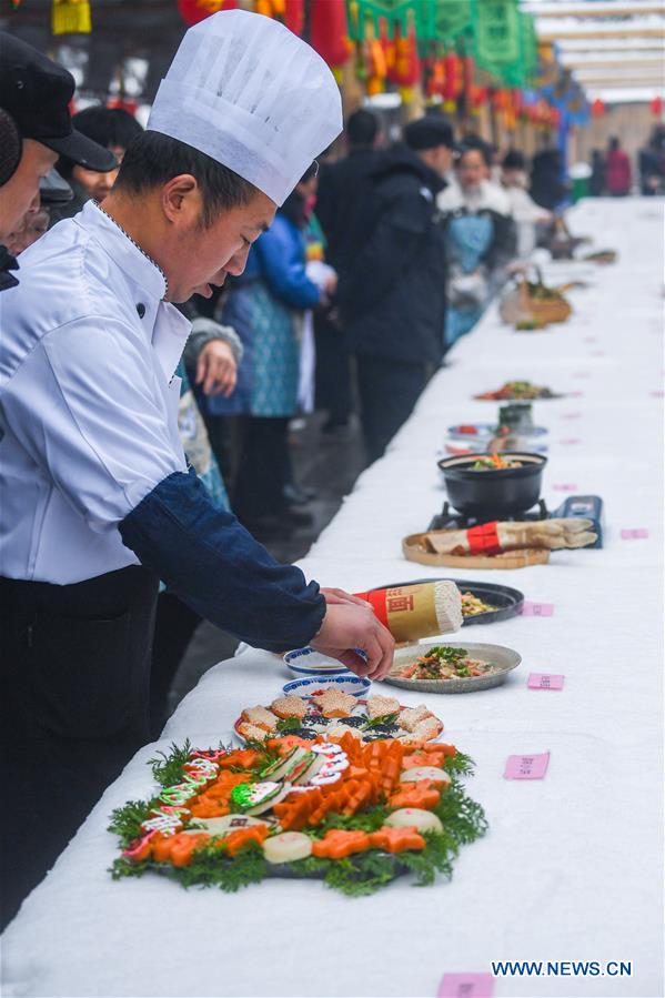 CHINA-HANGZHOU-NEW YEAR-CUISINE (CN)