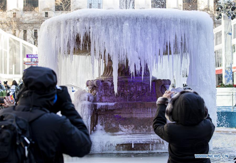 U.S.-NEW YORK-FREEZING WEATHER