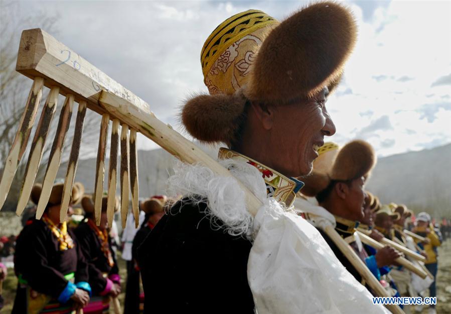 (InTibet) CHINA-TIBET-SPRING PLOWING CEREMONY (CN)