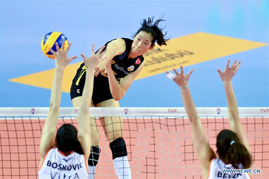 (SP)TURKEY-ISTANBUL-VOLLEYBALL-TURKISH WOMEN LEAGUE-VAKIFBANK VS ECZACIBASI