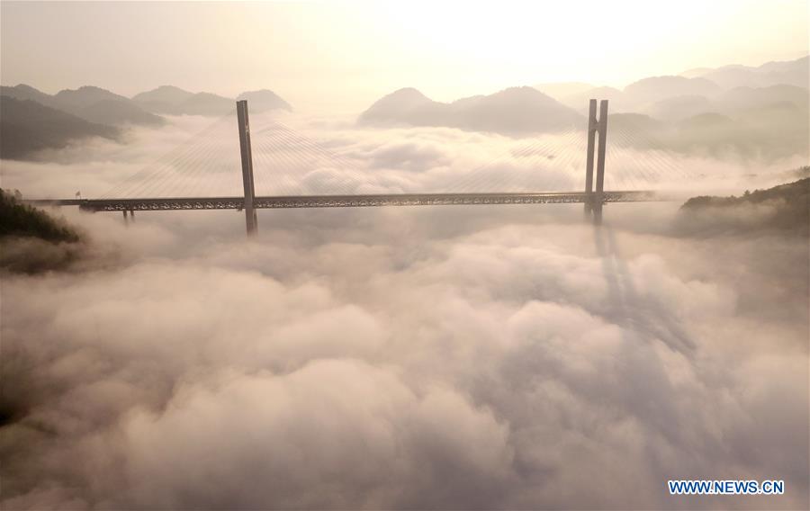 #CHINA-HUBEI-XUAN'EN-BRIDGE-SCENERY (CN)