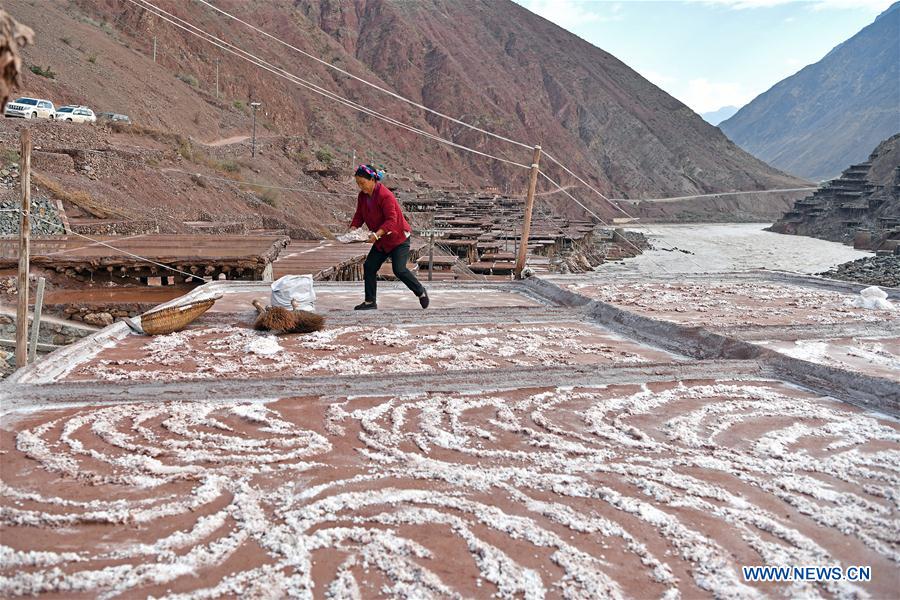 CHINA-TIBET-MANGKAM-SALT PRODUCTION (CN)