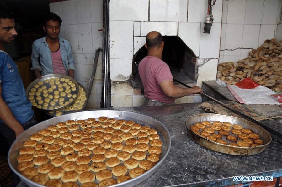 YEMEN-SANAA-EID AL-FITR-TRADITION