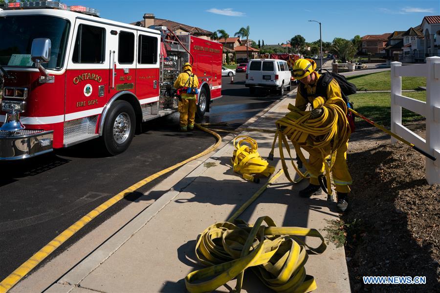 U.S.-LOS ANGELES-CHINO HILLS-BRUSH FIRE