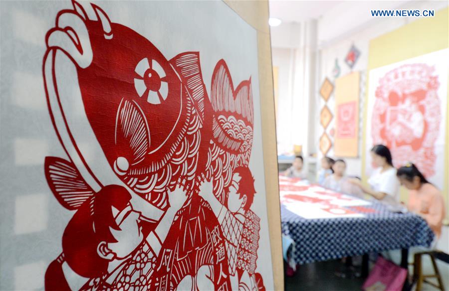 CHINA-HEBEI-CULTURE-PAPER CUTTING (CN)