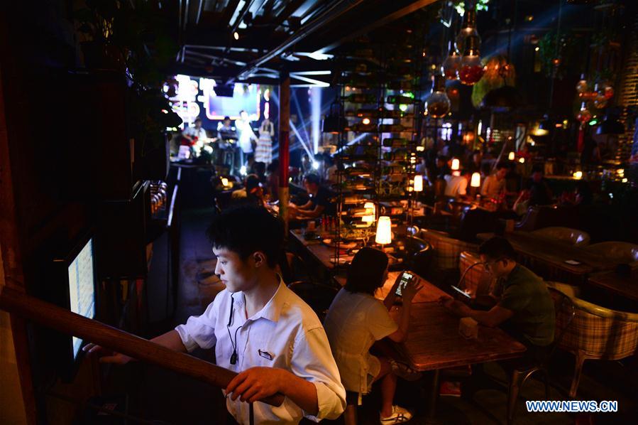 CHINA-CHONGQING-EVENING ECONOMY-NIGHT LIFE (CN)