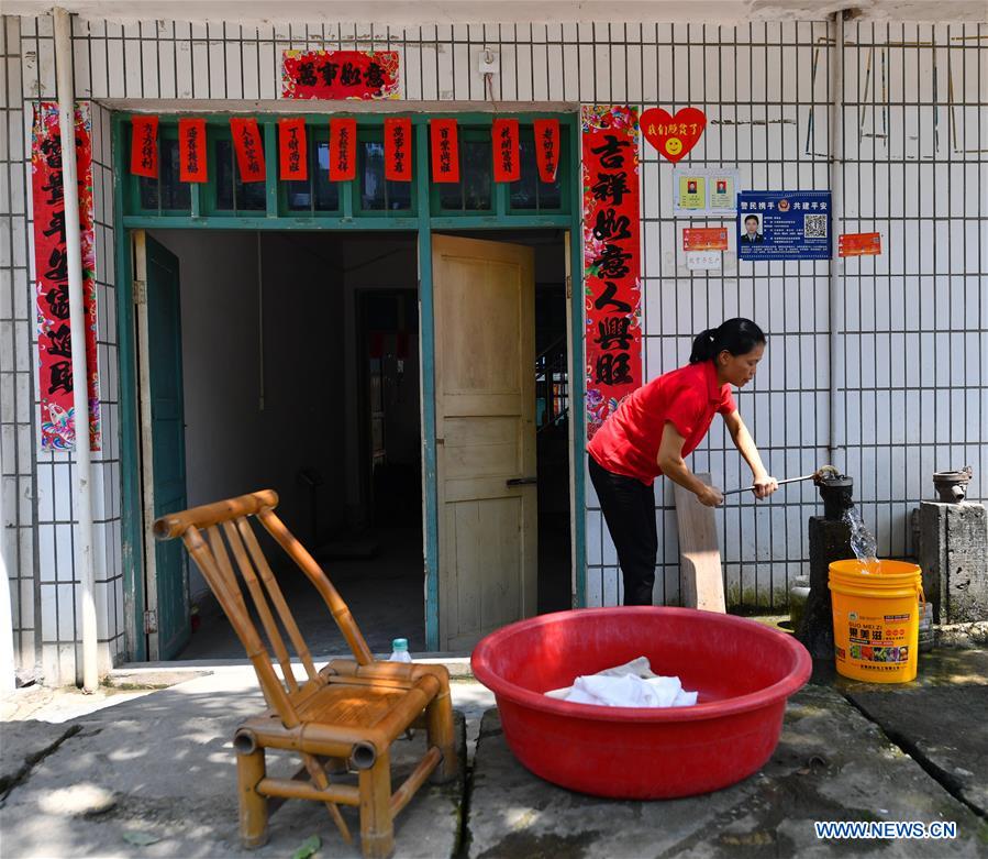 CHINA-JIANGXI-RUIJIN-FEMALE CHEF-POVERTY ALLEVIATION (CN)