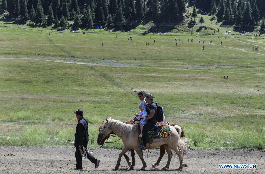 CHINA-XINJIANG-ECONOMY-TOURISM-EMPLOYMENT (CN) 