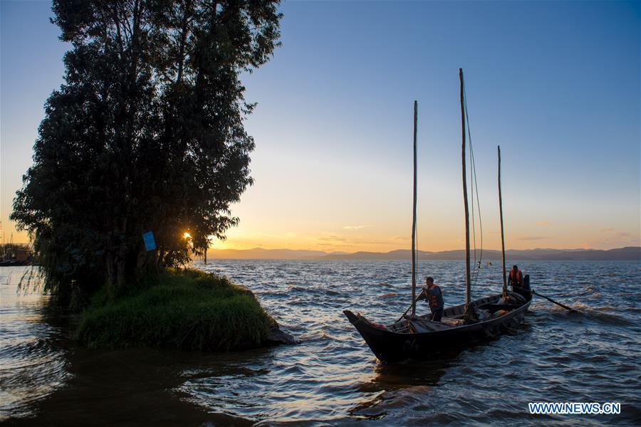 CHINA-YUNNAN-KUNMING-DIANCHI LAKE-WATER QUALITY (CN)