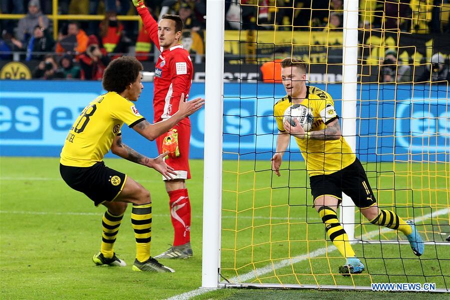 (SP)GERMANY-DORTMUND-SOCCER-BUNDESLIGA-DORTMUND VS PADERBORN