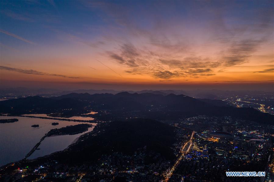 CHINA-ZHEJIANG-HANGZHOU-SUNSET GLOW (CN)