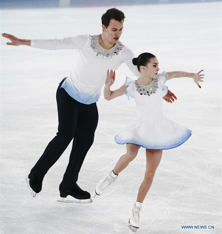 (SP)SWITZERLAND-LAUSANNE-WINTER YOG-FIGURE SKATING-PAIR SKATING FREE SKATING