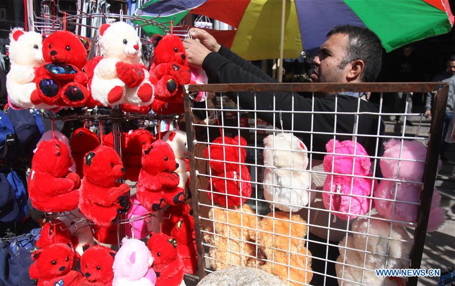 MIDEAST-NABLUS-VALENTINE'S DAY