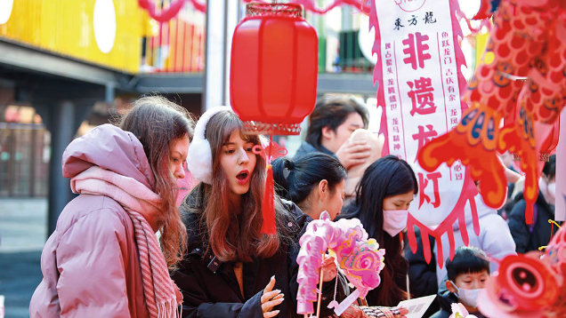 春节走出去，非遗在跃迁